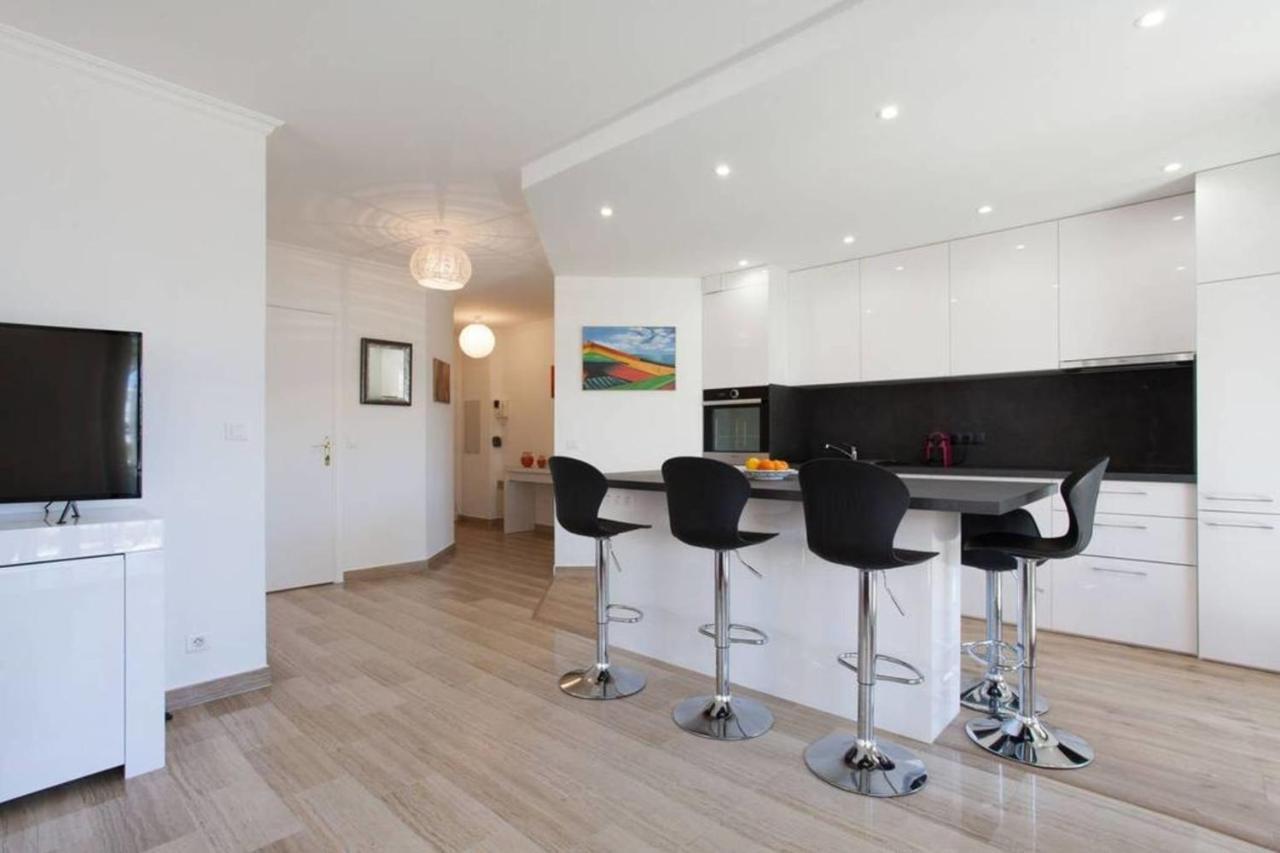 3-Room Apartment With Terrace In Palm Beach Cannes Buitenkant foto