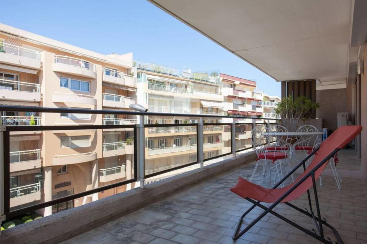 3-Room Apartment With Terrace In Palm Beach Cannes Buitenkant foto